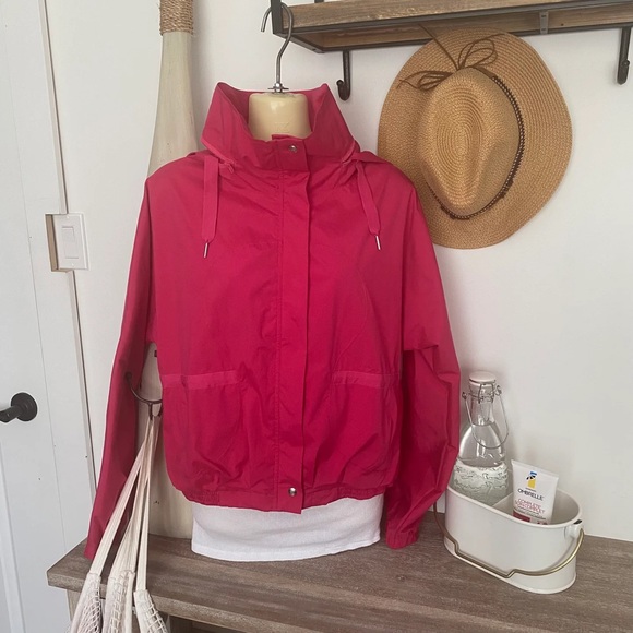 Lululemon Devi Pink Windbreaker - Picture 1 of 6